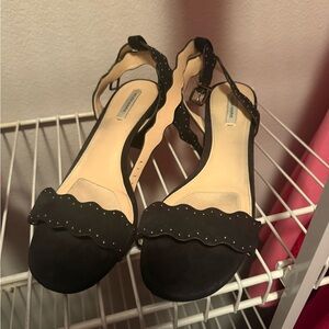 Black heels with Scalloped Edges Alex marie